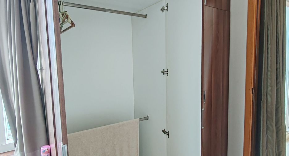 For sale and for rent 1 bed condo in Watthana, Bangkok