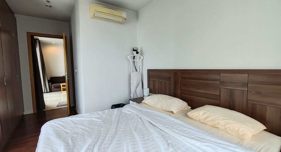 For sale and for rent 1 bed condo in Watthana, Bangkok