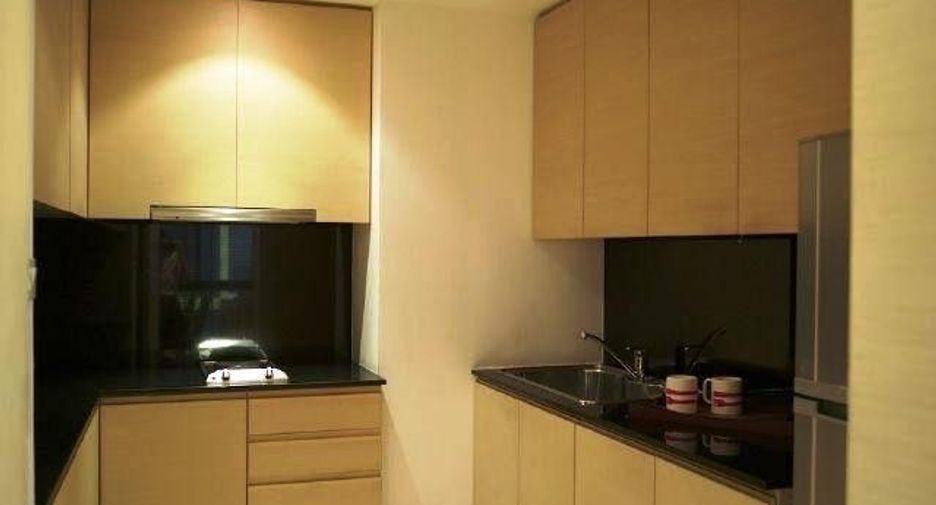 For rent 1 bed condo in Pathum Wan, Bangkok