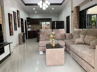 À vendre 2 chambres villa à Na Jomtien, Pattaya