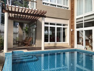 À vendre 2 chambres villa à Na Jomtien, Pattaya