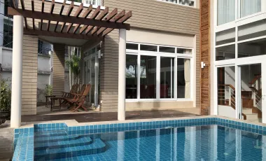 Villa en venta de 2 habitaciones en Sattahip, Chonburi
