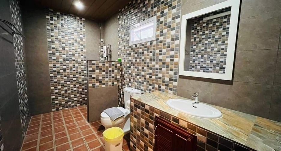 For rent 3 bedrooms villa in Bang Lamung, Chonburi