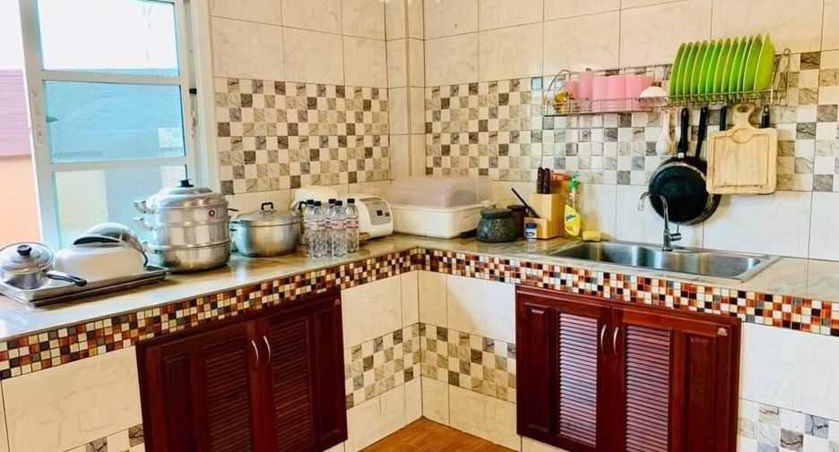 For rent 3 bedrooms villa in Bang Lamung, Chonburi