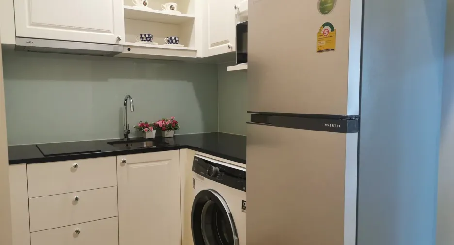 For rent 2 ベッドルーム condo in Watthana, Bangkok
