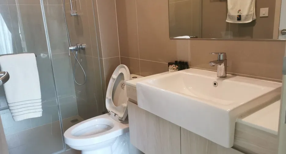 For rent 2 ベッドルーム condo in Watthana, Bangkok