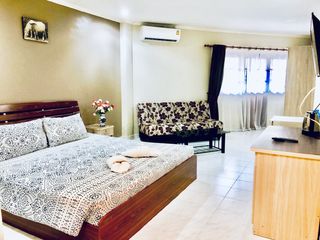 For sale 25 bedrooms hotel in Bang Lamung, Chonburi