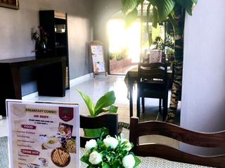 For sale 25 bedrooms hotel in Bang Lamung, Chonburi