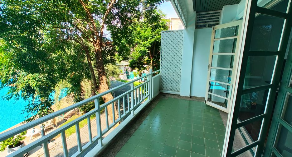 For sale 3 bedrooms townhouse in Hua Hin, Prachuap Khiri Khan