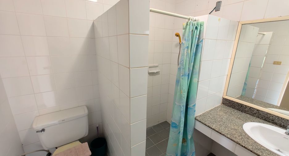 For sale 3 bedrooms townhouse in Hua Hin, Prachuap Khiri Khan