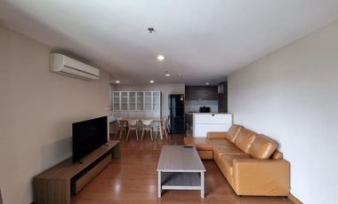 Condo en alquiler de 2 habitaciones en Huai Khwang, Bangkok
