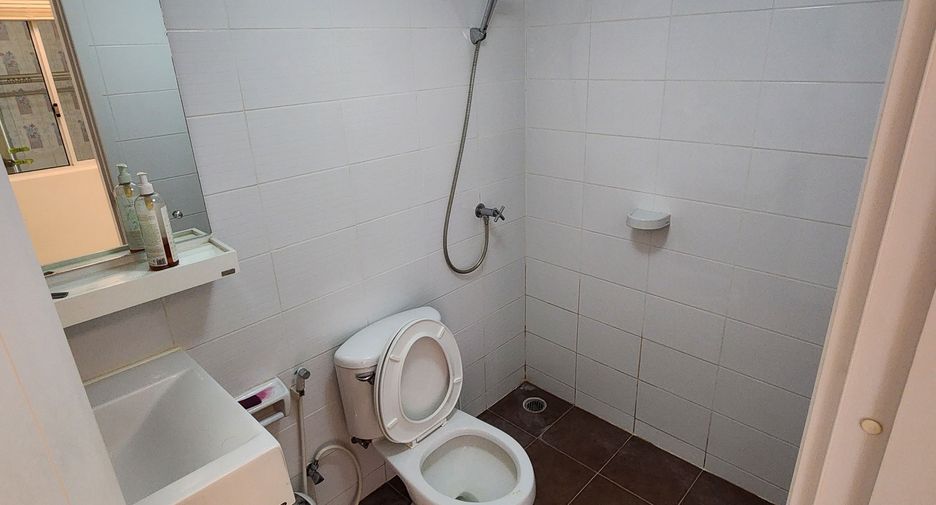 For sale and for rent 3 bedrooms townhouse in Thalang, Phuket