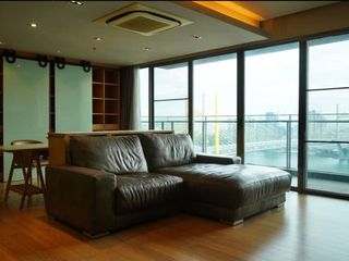 For sale 3 bedrooms condo in Yan Nawa, Bangkok