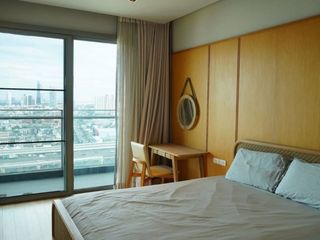 For sale 3 bedrooms condo in Yan Nawa, Bangkok