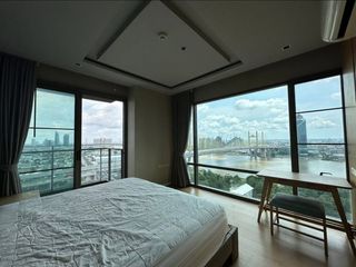 For sale 3 bedrooms condo in Yan Nawa, Bangkok