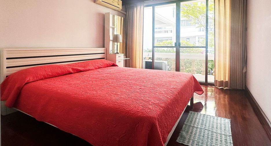 For rent 4 bedrooms townhouse in Hua Hin, Prachuap Khiri Khan