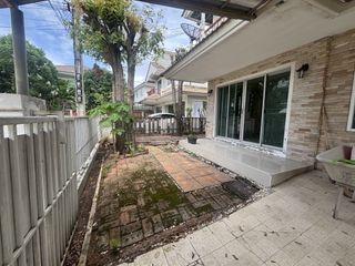 For sale 4 bedrooms house in Bang Khun Thian, Bangkok