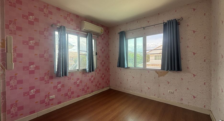 For sale 4 bedrooms house in Bang Khun Thian, Bangkok