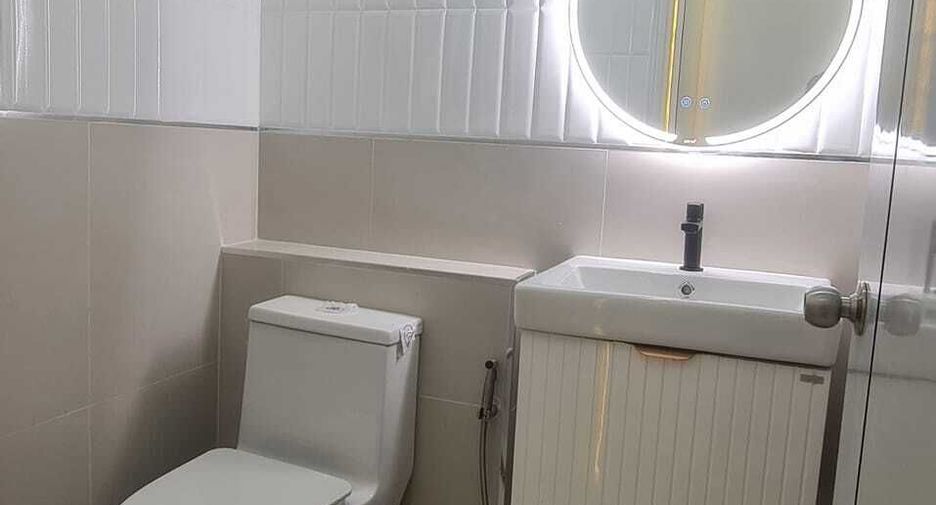 For sale retail Space in Bang Lamung, Chonburi