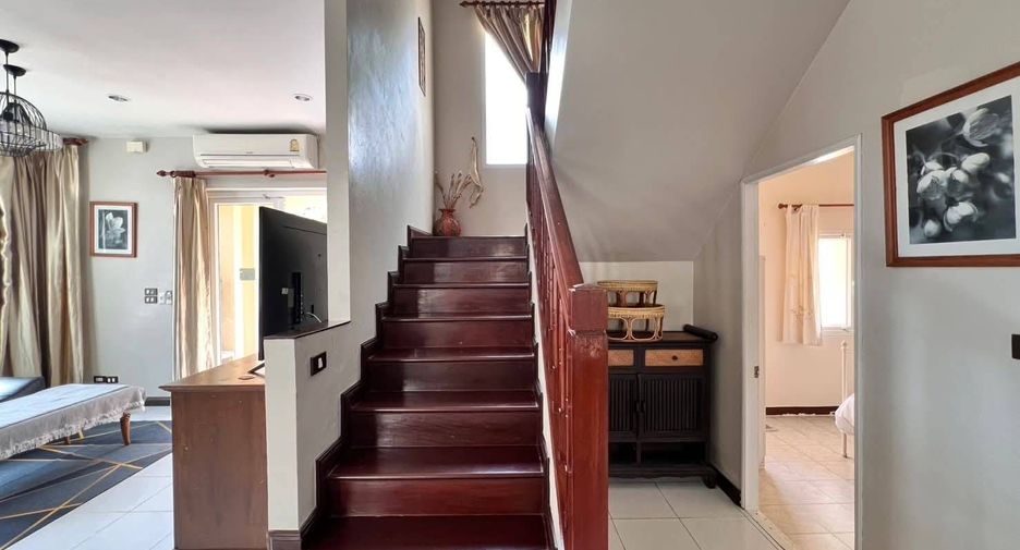 Villa zur Miete mit 4 Zimmer in Bang Lamung, Chonburi
