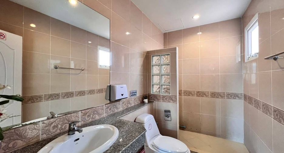 Villa zur Miete mit 4 Zimmer in Bang Lamung, Chonburi
