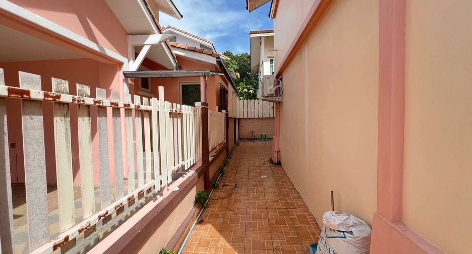 Villa zur Miete mit 4 Zimmer in Bang Lamung, Chonburi