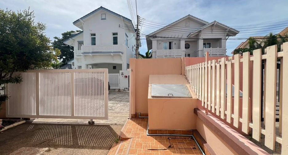 Villa zur Miete mit 4 Zimmer in Bang Lamung, Chonburi