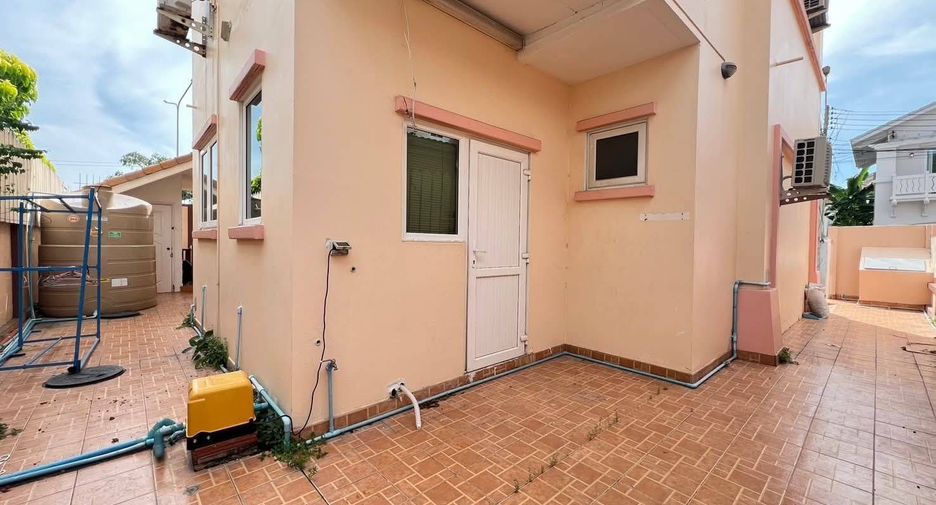 Villa zur Miete mit 4 Zimmer in Bang Lamung, Chonburi