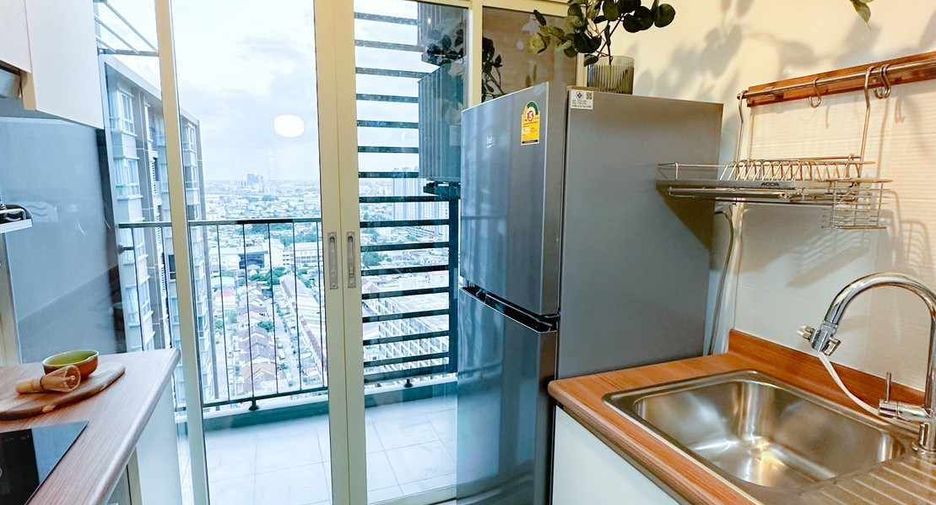 Wohnung zur Miete mit 1 Zimmer in Bang Sue, Bangkok