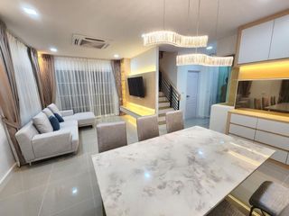 For rent 4 bedrooms house in Mueang Samut Prakan, Samut Prakan