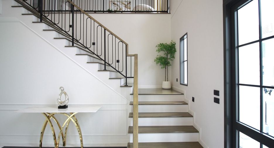 À vendre et à louer 5 chambres maison à Bang Phli, Samut Prakan