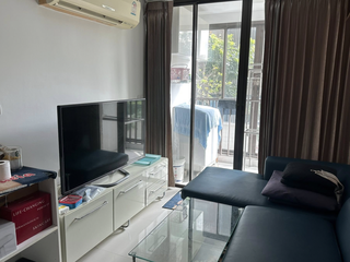 Condo en alquiler de 2 habitaciones en Khlong San, Bangkok
