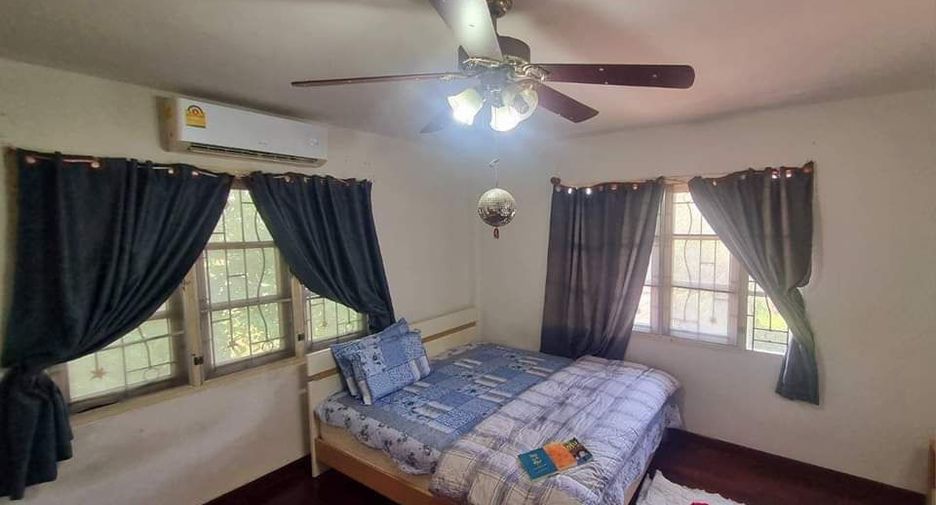 À vendre 3 chambres maison à Sattahip, Chonburi