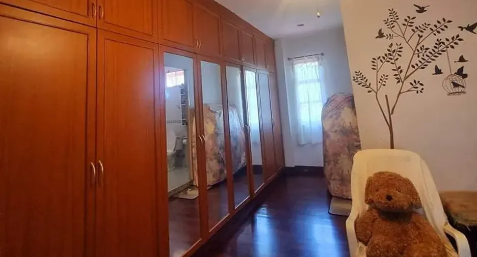 For sale 3 ベッドルーム house in Sattahip, Pattaya