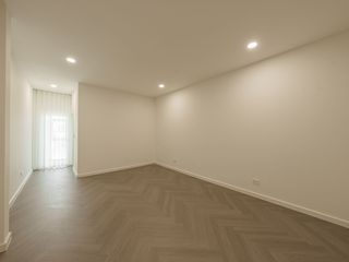 Продажа 3 спальни таунхаус в Щаттхана, Бангкок