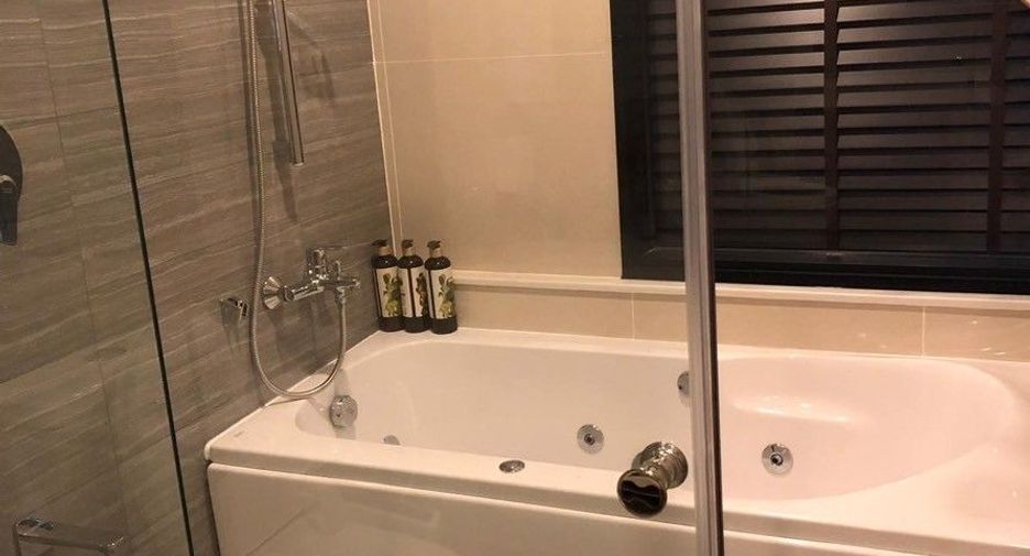 Wohnung zur Miete mit 2 Zimmer in Si Racha, Chonburi