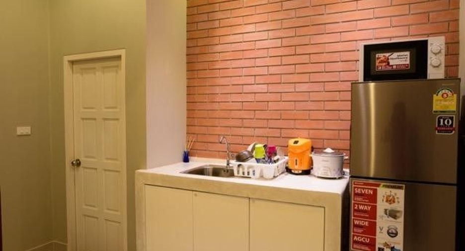 For rent 2 bedrooms townhouse in Hua Hin, Prachuap Khiri Khan