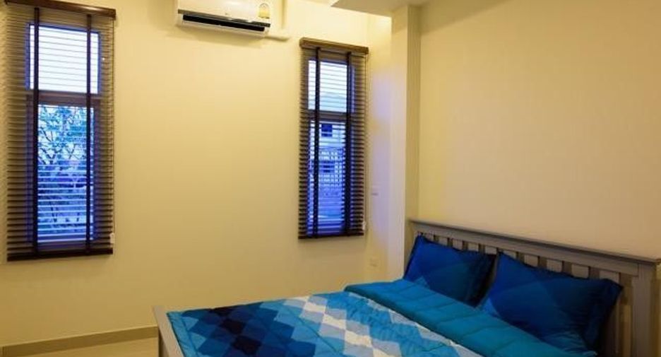 For rent 2 bedrooms townhouse in Hua Hin, Prachuap Khiri Khan