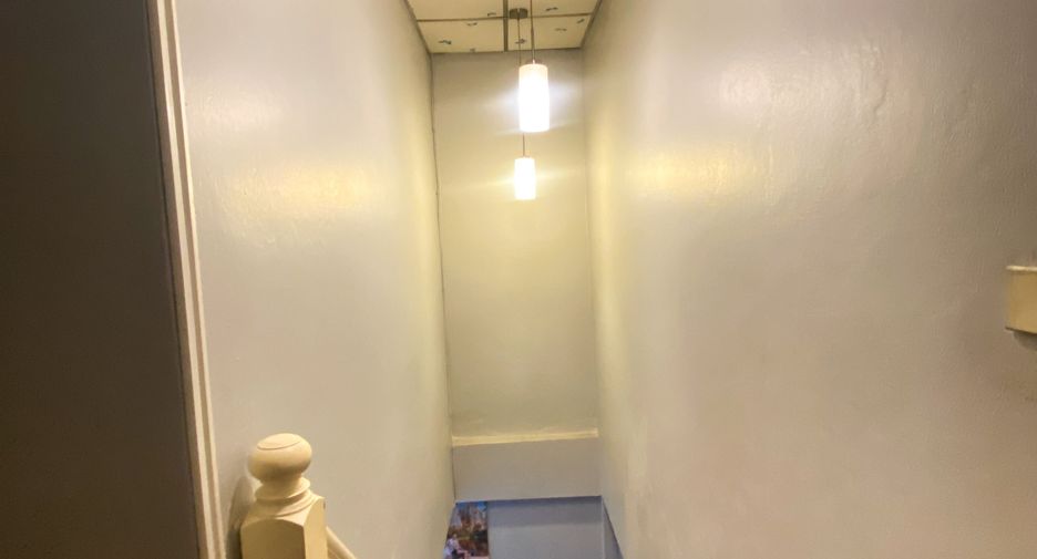 For sale 2 bedrooms townhouse in Wang Thonglang, Bangkok