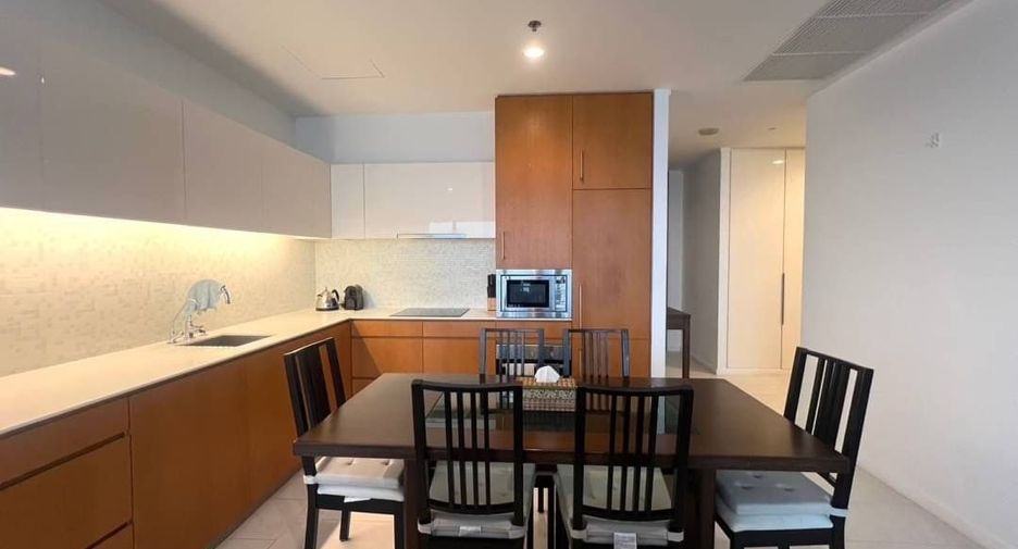 For rent 3 bedrooms condo in Bang Lamung, Chonburi