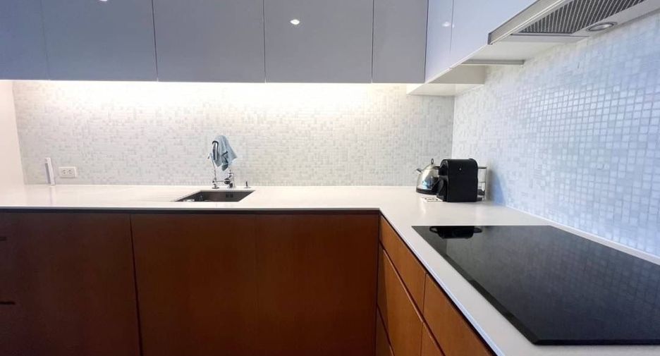 For rent 3 bedrooms condo in Bang Lamung, Chonburi