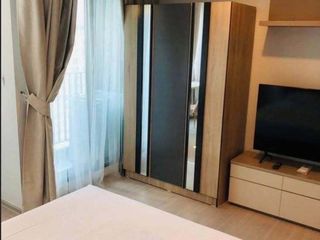 Wohnung zur Miete mit Studio in Huai Khwang, Bangkok