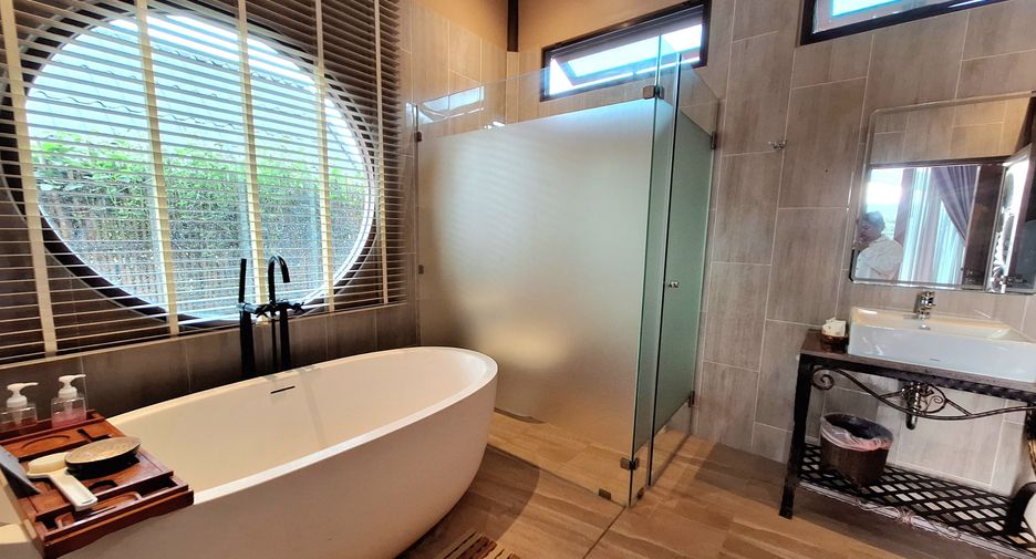 For rent 3 bedrooms villa in Hua Hin, Prachuap Khiri Khan