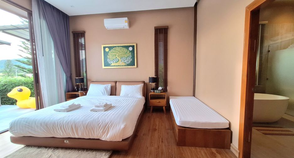 For rent 3 bedrooms villa in Hua Hin, Prachuap Khiri Khan