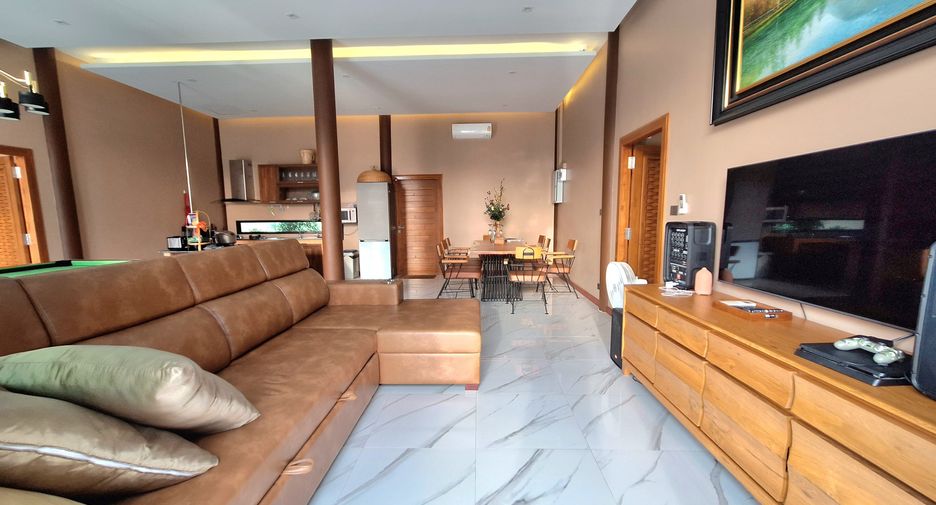 For rent 3 bedrooms villa in Hua Hin, Prachuap Khiri Khan