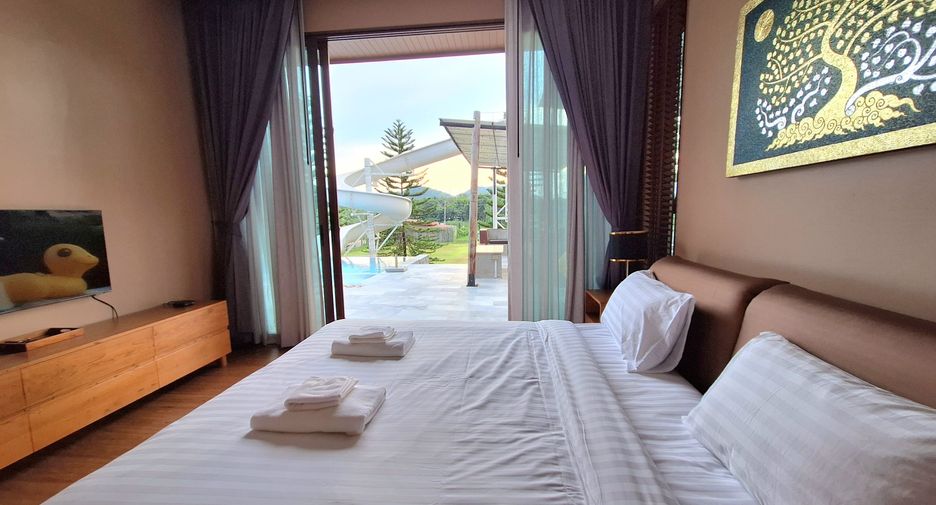 For rent 3 bedrooms villa in Hua Hin, Prachuap Khiri Khan