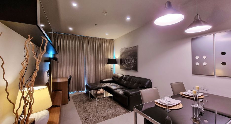 For rent 1 bed condo in Khlong Toei, Bangkok