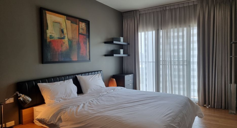 For rent 1 bed condo in Khlong Toei, Bangkok