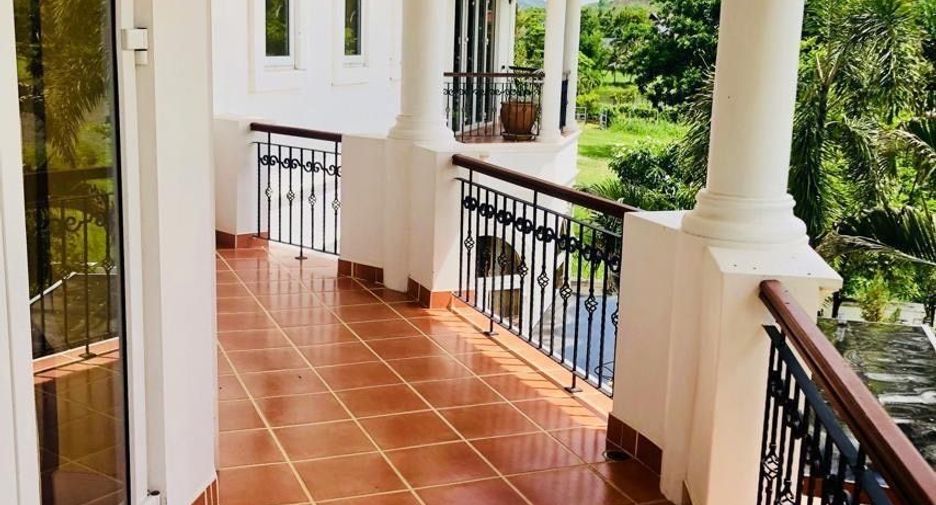 For sale 6 bedrooms villa in Cha Am, Phetchaburi