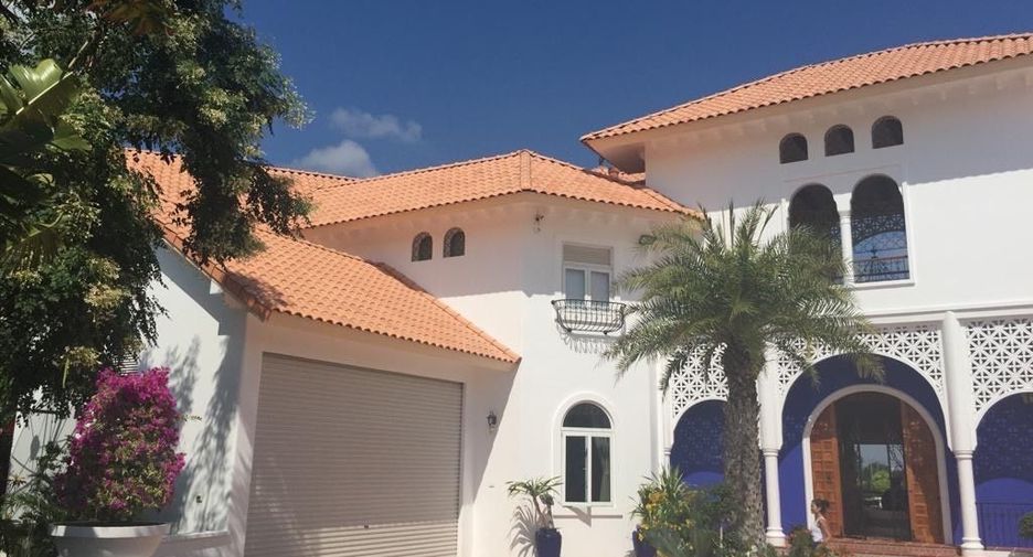 For sale 6 bedrooms villa in Cha Am, Phetchaburi